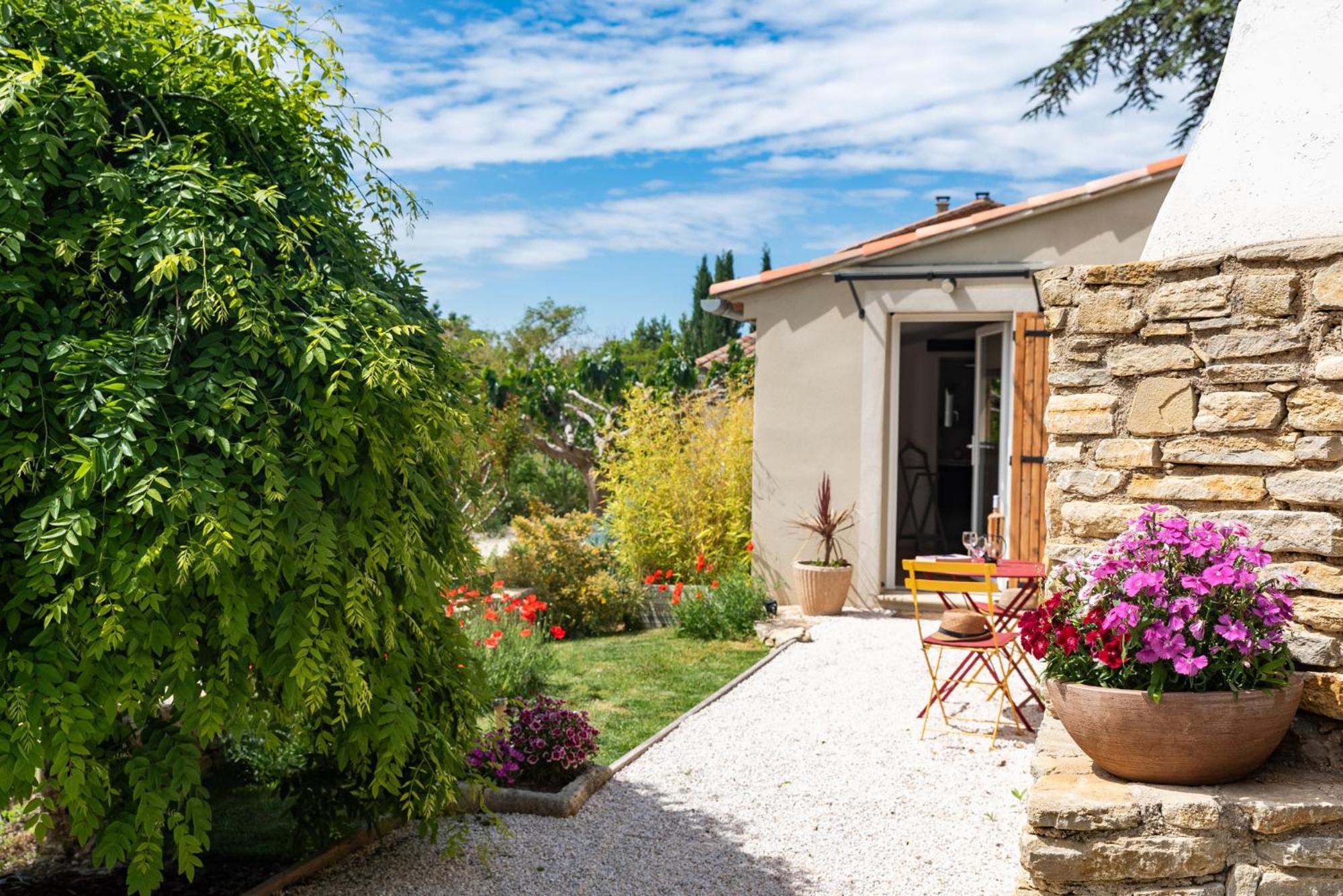 Gite Les Aiguillans Merindol-les-Oliviers Экстерьер фото